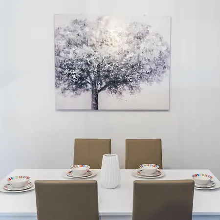 Oniro 105 Larnaca